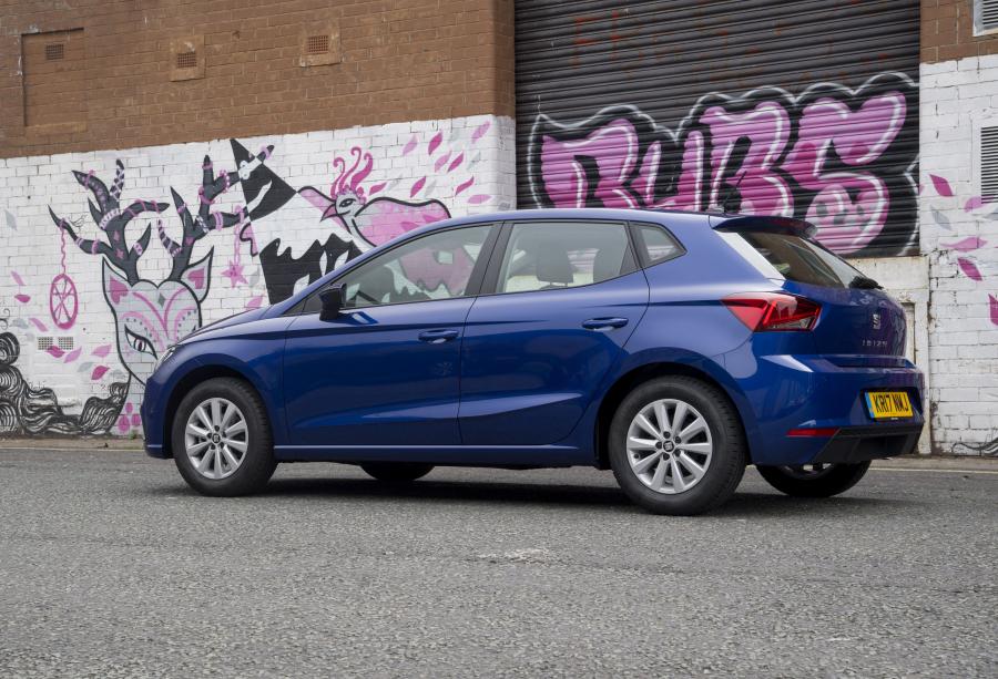  Seat Ibiza 2017 года  (UK) (фото 21 из 40)